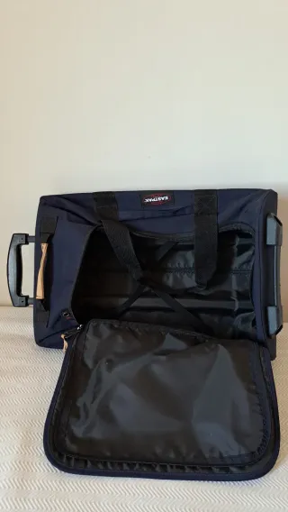 Maleta cabina Eastpak azul