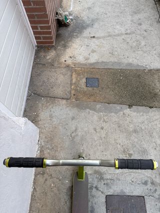 Patinete Scooter Verde y Gris