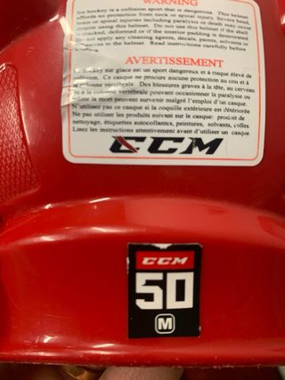 Casco de hockey CCM con protector facial