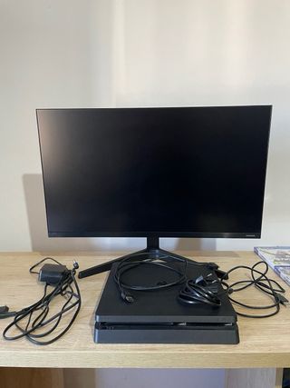 Pack PS4 Slim + Monitor Samsung + Juegos