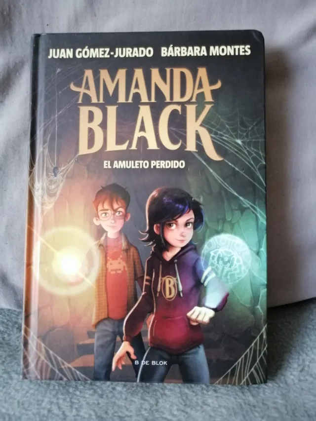 El amuleto perdido / The Lost Amulet (AMANDA BL...