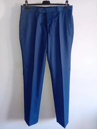 Traje de Novio Protocolo Azul y morado