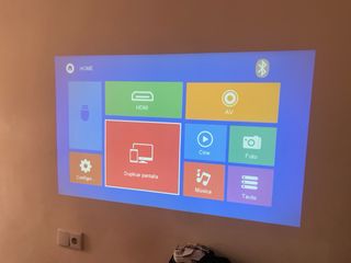 Proyector Wimius Blanco y Negro