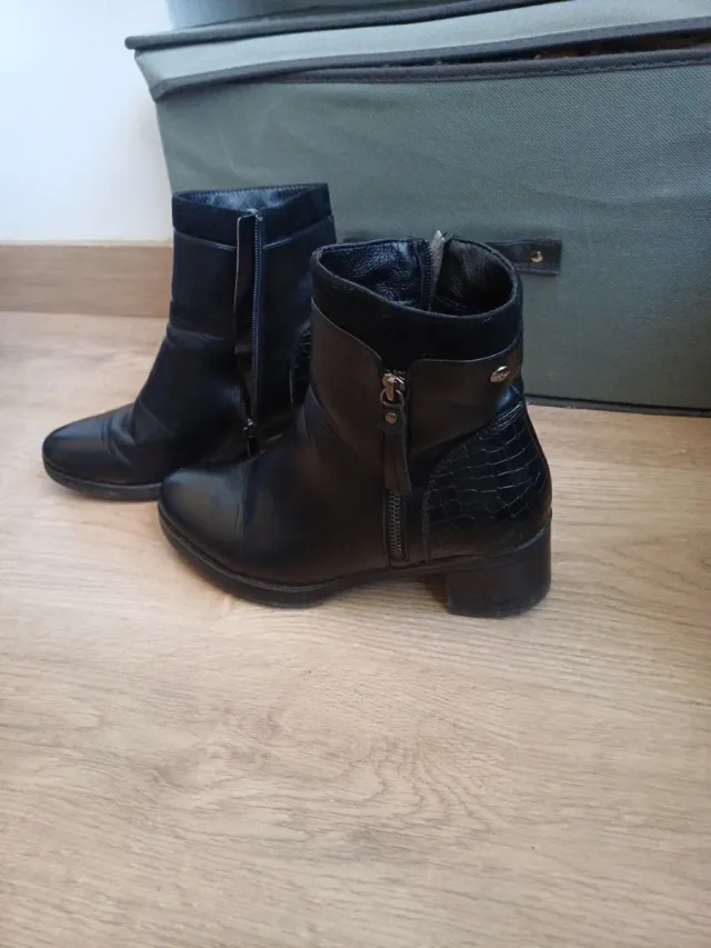Botines de piel negros talla 38