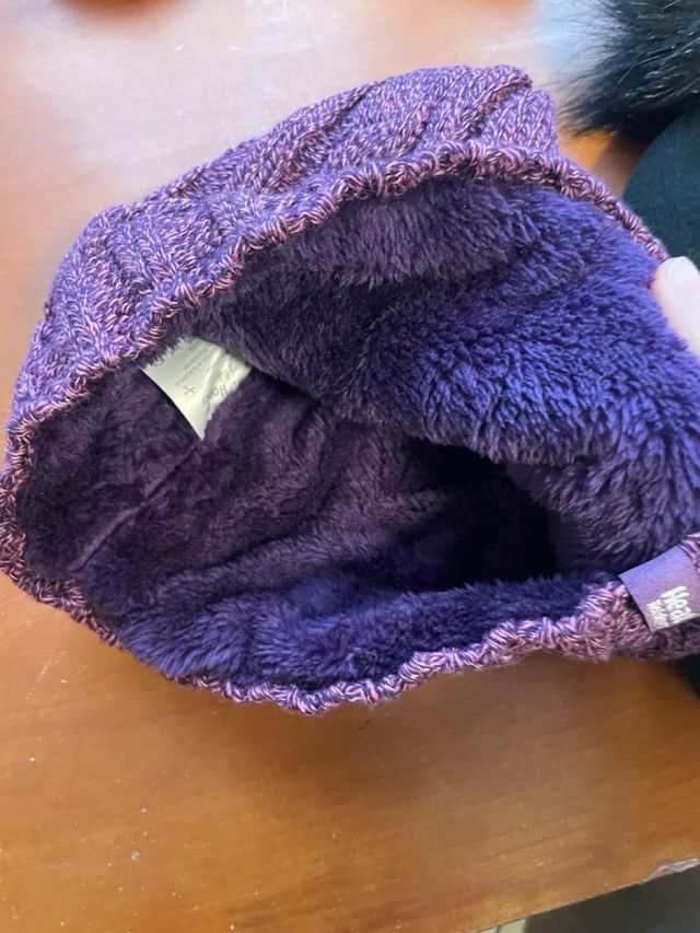 Set berretti Fila nero e viola