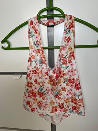 Top SHEIN flores blanco halter XS