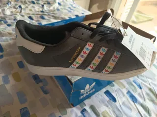 Adidas Superstar cuero FZ0058. 43.5 colección