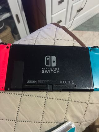 Nintendo Switch Azul y Rojo