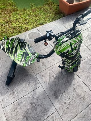 Patín drift ONeal verde en buenas condiciones,