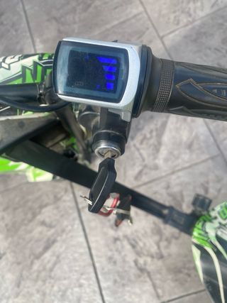 Patín drift ONeal verde en buenas condiciones,