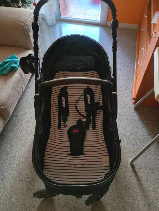 Coche bebé + cuna colecho + ropa 0-6m