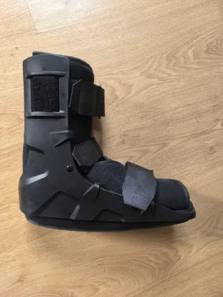 Bota ortopédica media caña