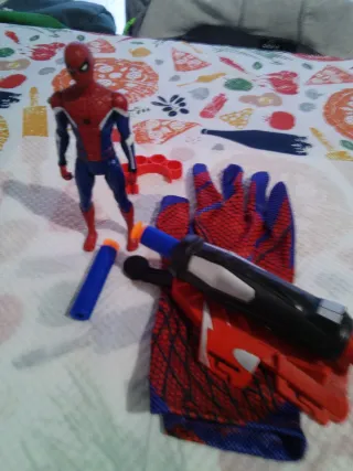 Set Spiderman con guanti e blaster