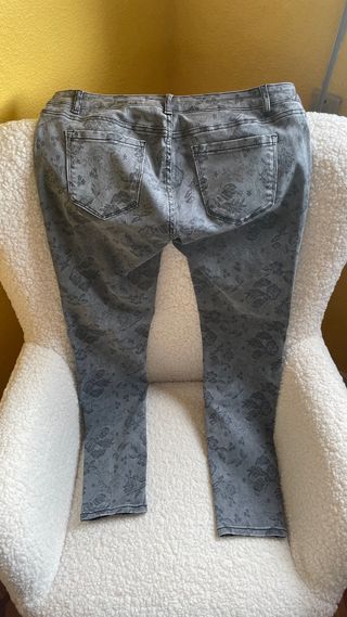 Pantalones vaqueros talla 44