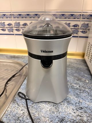 Exprimidor eléctrico Tristar