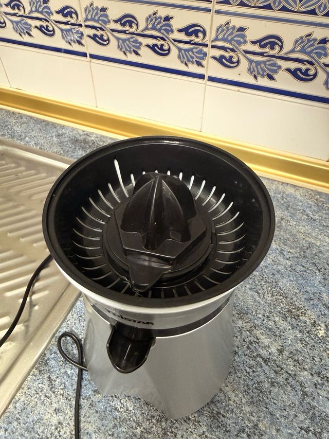 Spremitrice elettrica Tristar