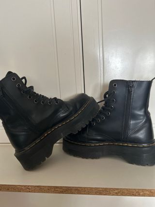 Botas Dr. Martens Plataforma Negras
