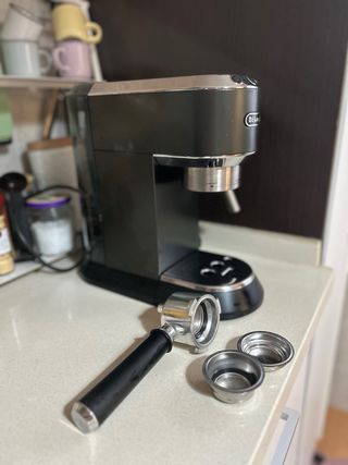 Cafetera DeLonghi Negra