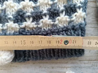 Conjunto gorra, bufanda y guantes