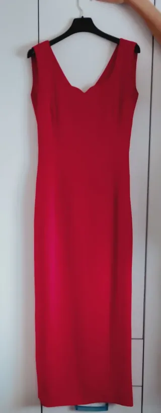 Vestido de fiesta rojo elegante