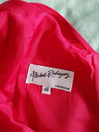 Vestido de fiesta rojo elegante