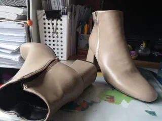 Botines MARYPAZ beige nuevos con etiqueta