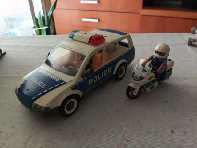 Coche y Moto Policía Playmobil