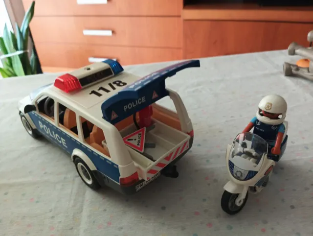 Coche y Moto Policía Playmobil