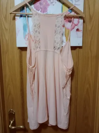 Camiseta Kiabi encaje rosa Talla XL