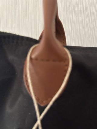 Bolso Negro Brownie con Logo B