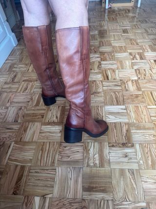OPORTUNIDAD Botas piel marrones altas color camel