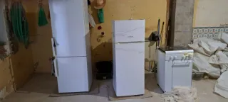 Cocina de gas blanca con horno