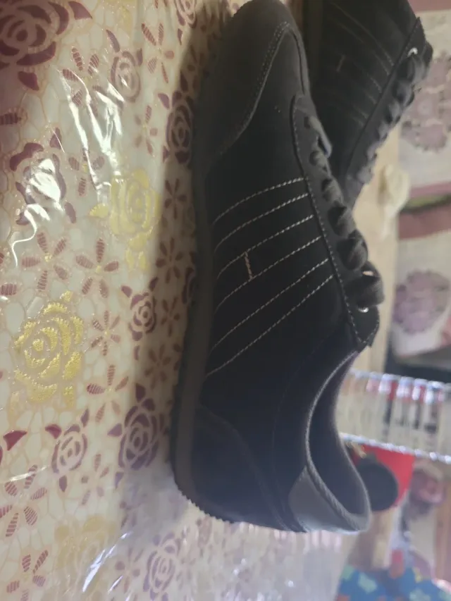 Zapatillas Tommy Hilfiger Negras y Grises