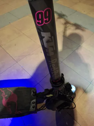 Patinete Eléctrico KTM Red Bull Edición Especial