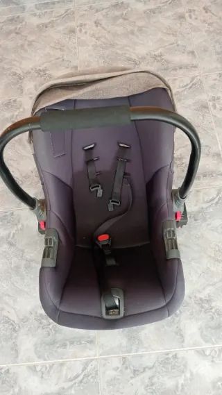 Carrito bebé y silla coche grupo