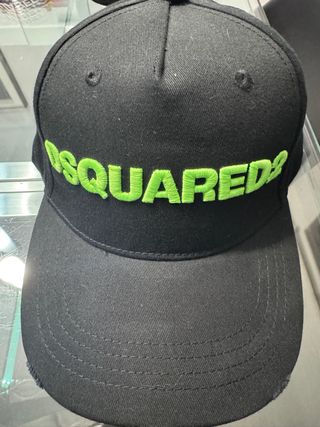 Gorra DSquared2 Negra con Logo Verde