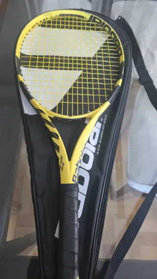 Babolat Pure Aero JR 26 + funda – muy buen estado