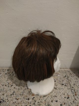 Peluca pelo natural castaño