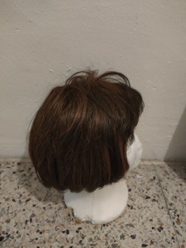 Peluca pelo natural castaño