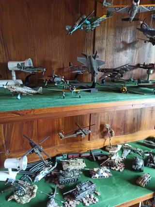 Colección Aviones Metal Altaya 2004 + Extras