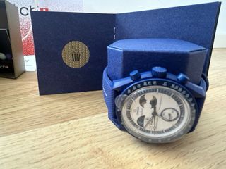 Omega x Swatch. Mission to Earthphase.