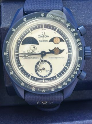 Omega x Swatch. Mission to Earthphase.
