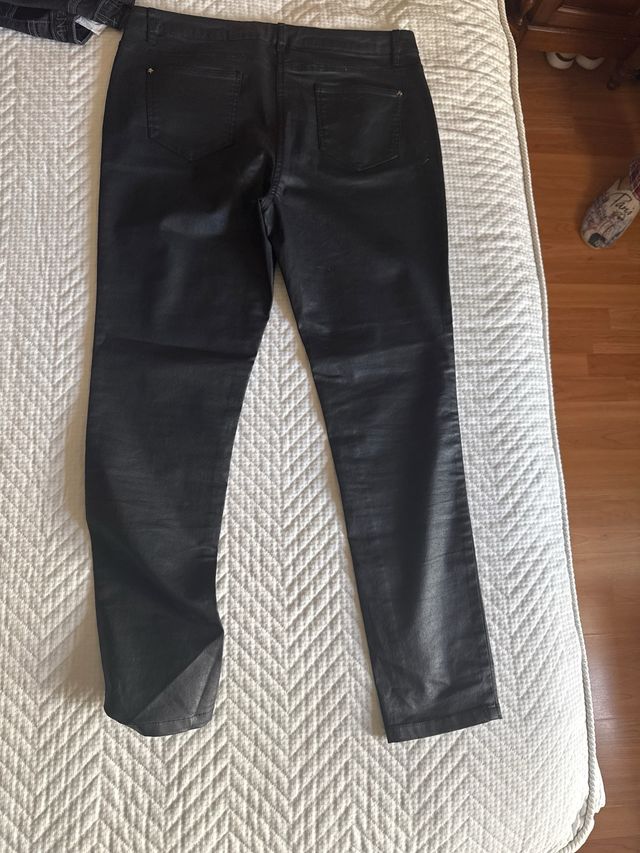 Pantalón Elogy encerado negro