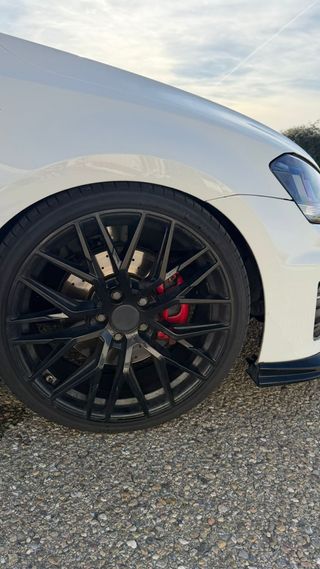 Volkswagen Golf GTI MK7