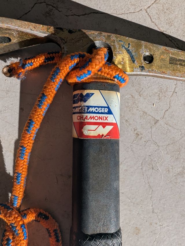 Piolet Charlet Moser