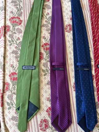 Vendo corbatas individuales a 5€