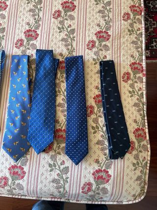 Vendo corbatas individuales a 5€