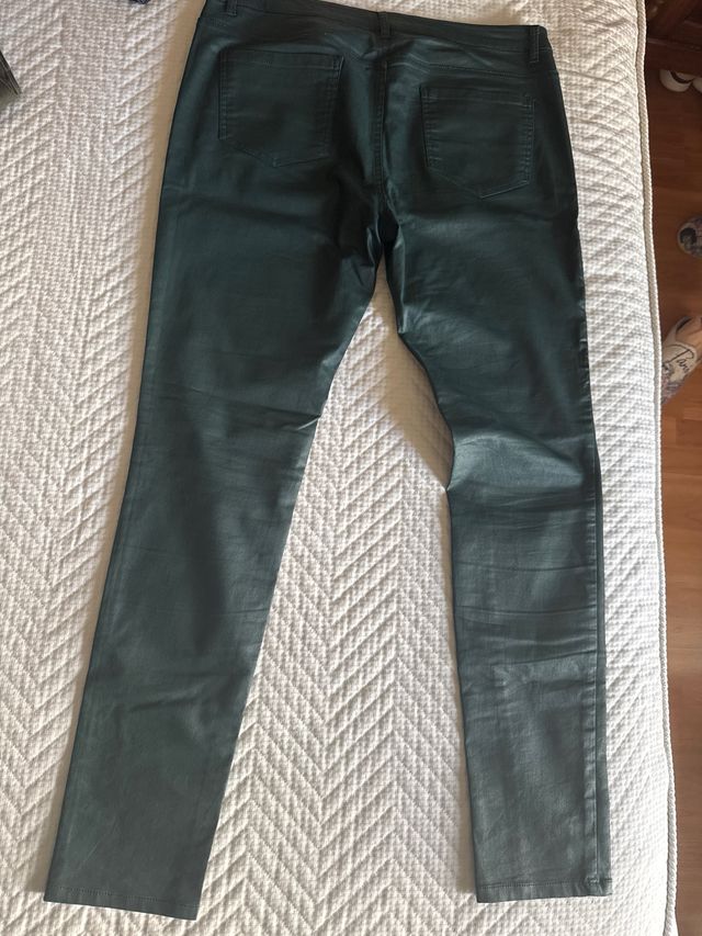 Pantalón Elogy verde botella encerado