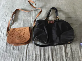 Bolsos de piel y tela Uno bimba y lola, otro de sp