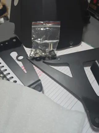 Guardabarros y soportes moto Honda